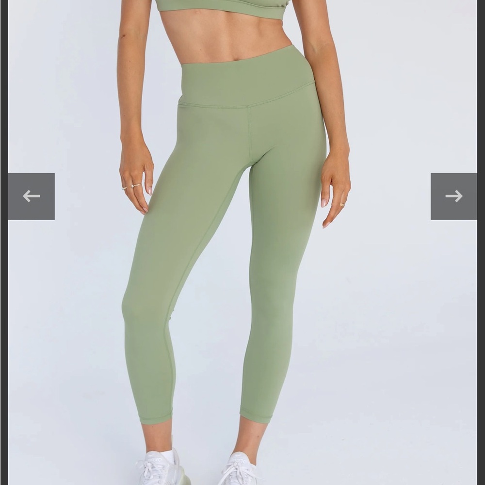 Halo Braxton Women's Green Leggings